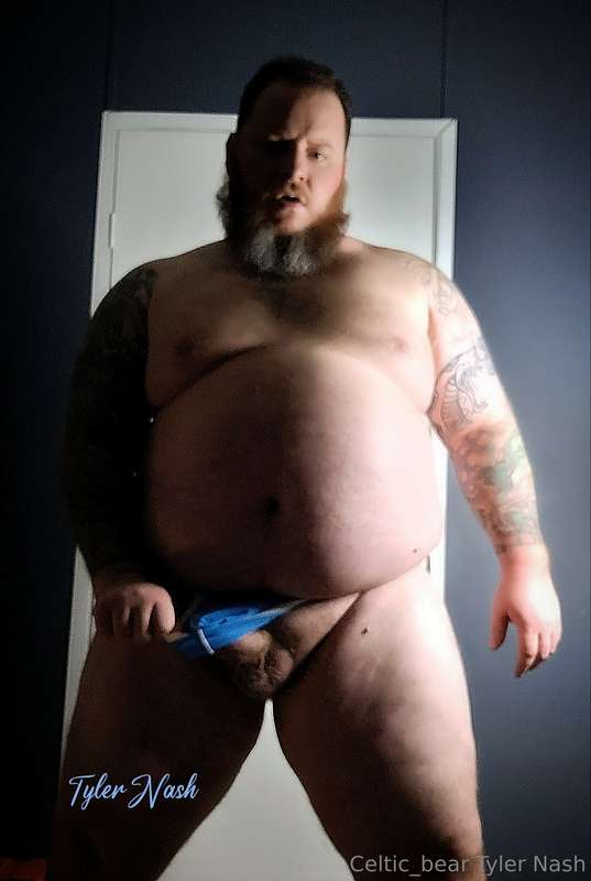 Is it wrong that get horny looking at myself? If it is I don.. 1