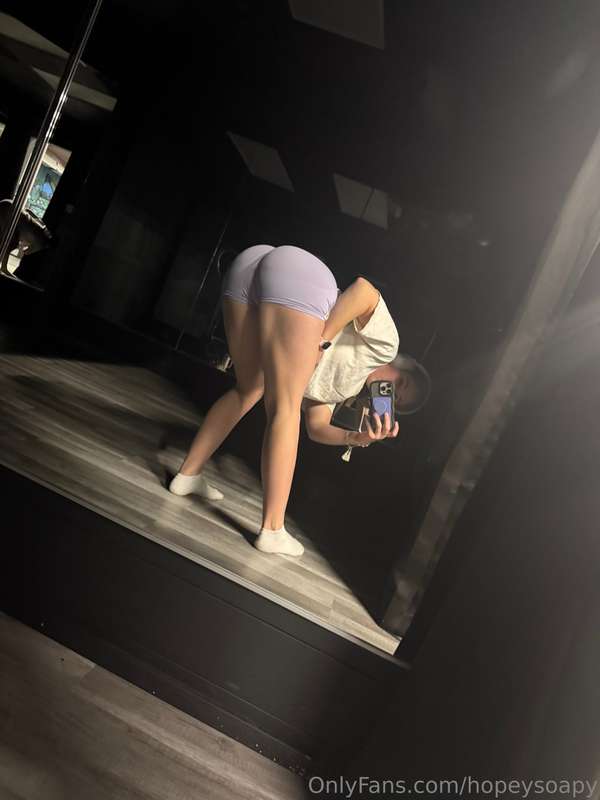 Tell me the next thing you'll do if you see me like this 🤭