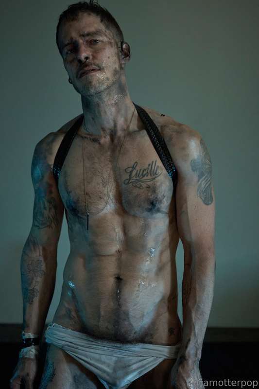 Several more from my photoshoot by Carter Smith (Allthedeadb.. 6