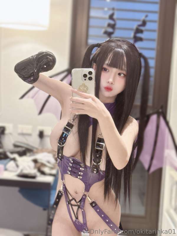 >3<