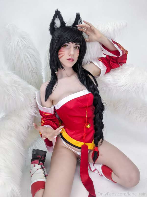Ahri selfies 10
