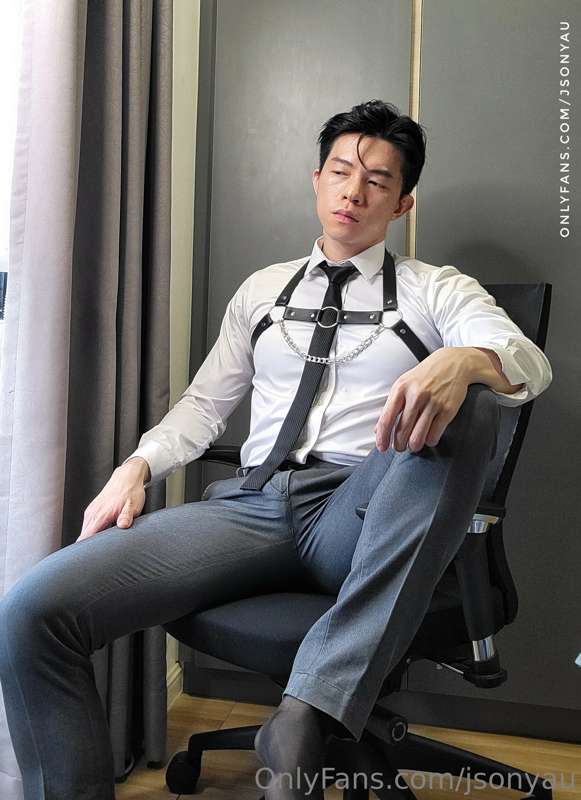 Suit and tie, and inflated balloon 4