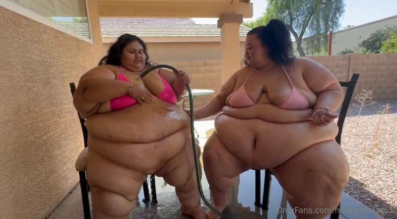 Hehehe my first collab 🙈🙈❤️ and its with @ssbbwbrianna Video.. 10