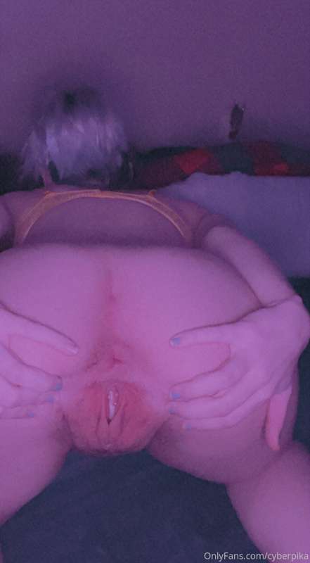 Watch me masturbate with a pregnant belly 🥵

Tips are apprec..