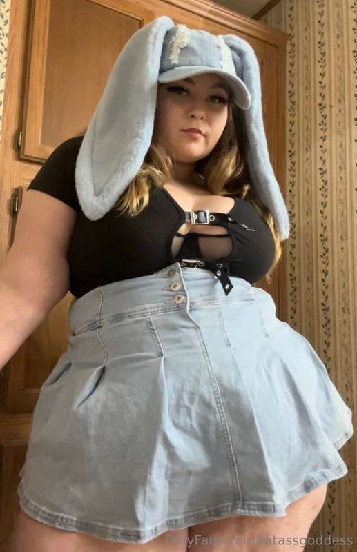 Fatassgoddess - Onlyfans - 26 Aug, 2024