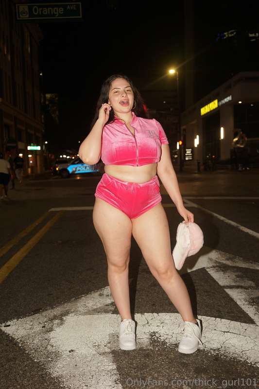 Thick_Gurl101 - Onlyfans - 04 Dec, 2023 12