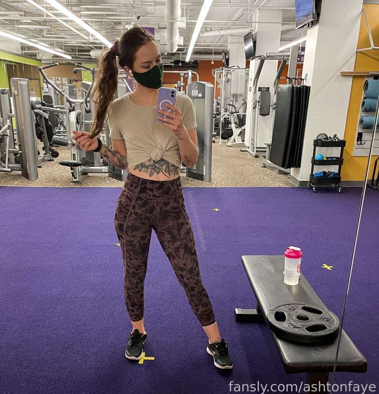 Ashtonfaye - Fansly - 20 Feb, 2022