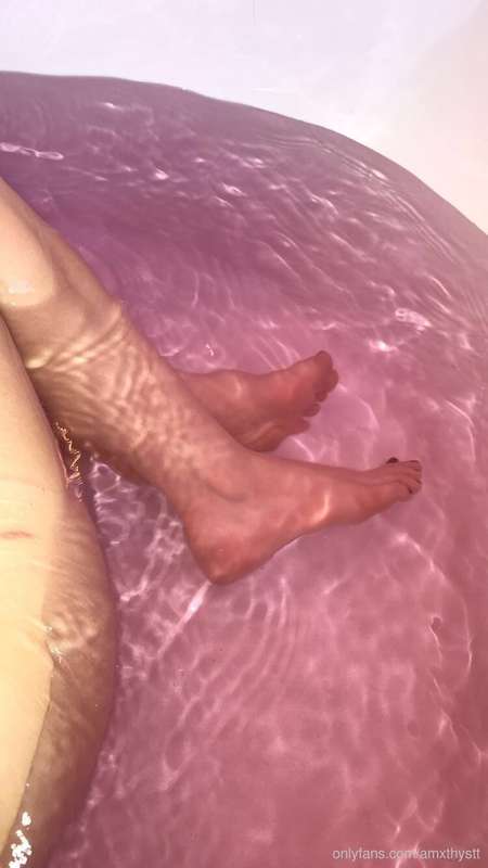 Bath time 🌸✨ 2