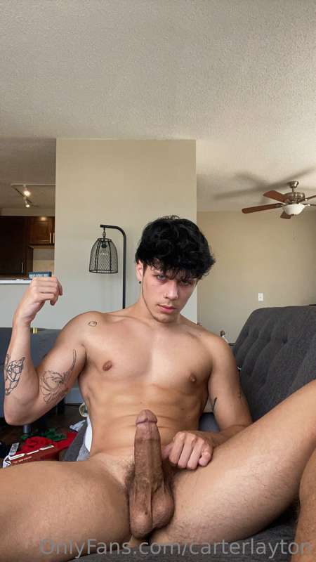 editing vids for y’all now should be up tonight :)