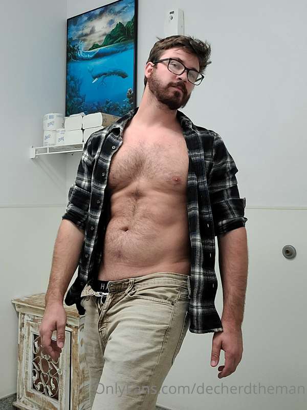 Work shots again- I really like the first one.