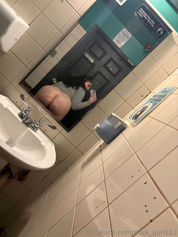 Thick_Gurl101 - Onlyfans - 21 Aug, 2024