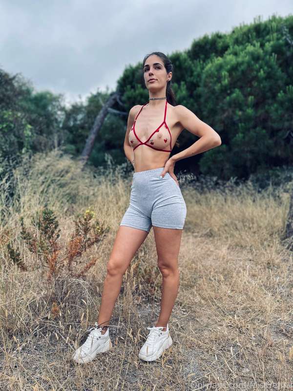 • El Verano está aquí ☀️  Cual es tu estación favorita? 😌  •.. 2