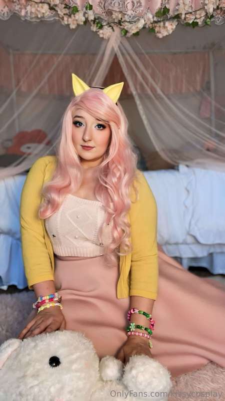 Some fluttershy pictures 🥰💕  I have some doubles to post wit..