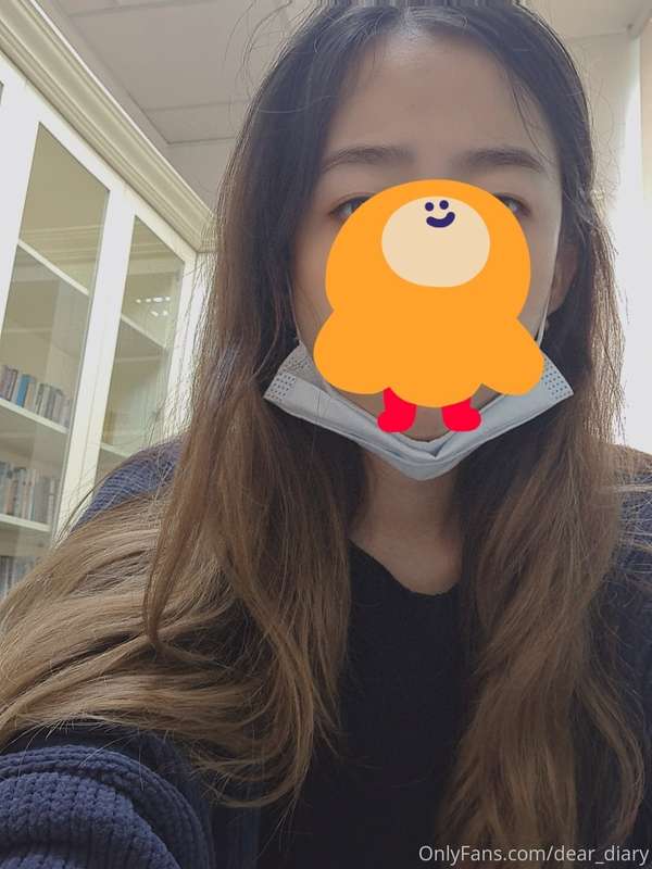 Why do u guys so interested in how I look like? I look like .. 1