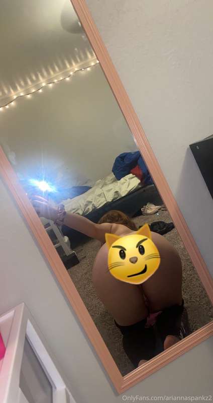 👩🏻‍🦰🍑📸 Tip $4.50 to unlock nude version🙈😛 OR  SEE PREVIOUS P.. 2