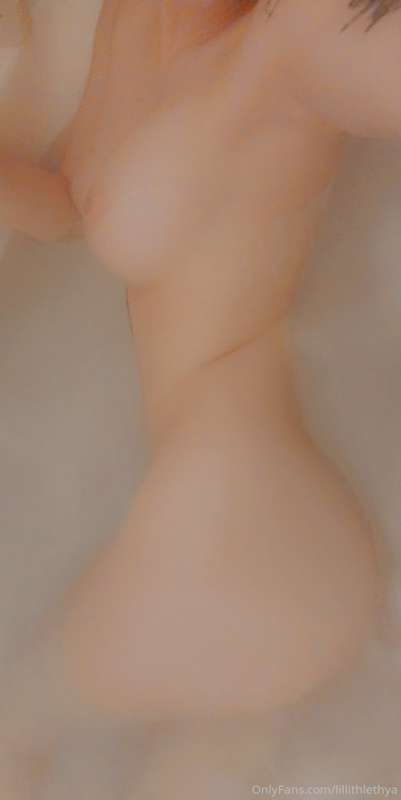 💦Had a relaxing bath, here's a little photoset from it💦 4