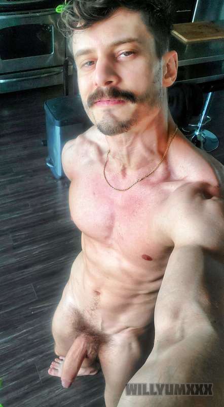 good morning 😏 & a happy 4-day long weekend to all my UK bab..