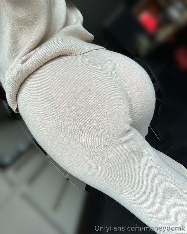 Deine Schw*nzlänge x 3.Diese Summe sendest du mir nun 🫰 