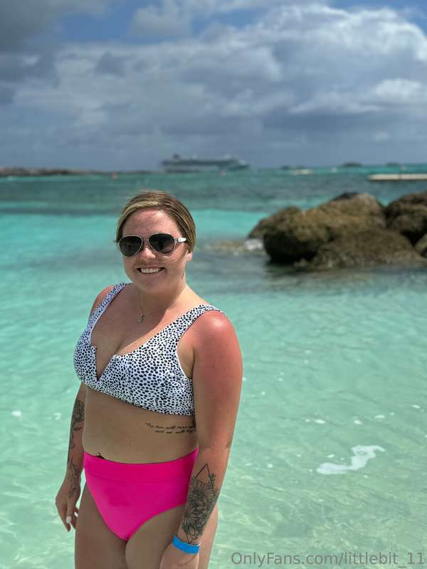 Missing vacation and clear water! Who’s down for sex on the ..