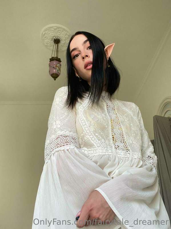 Would you rather watch my life content or more sexy one in t.. 1