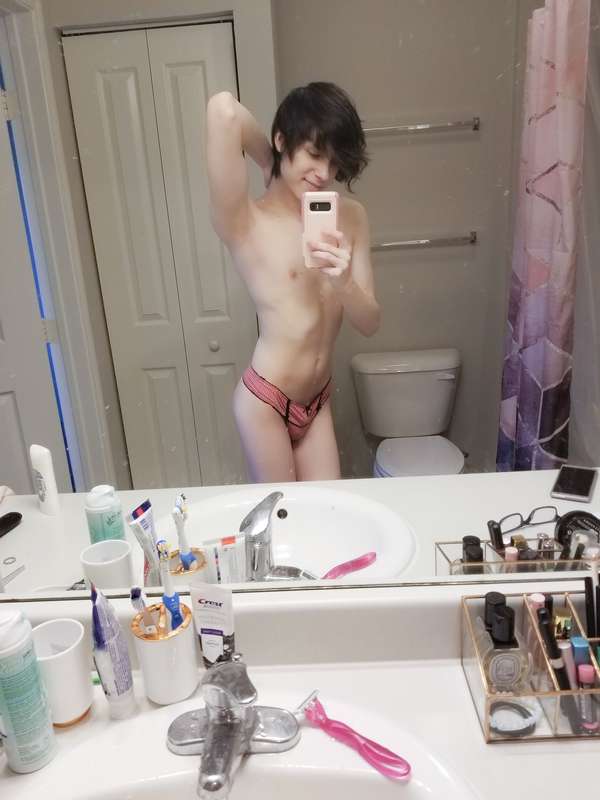 pink panties look like they belong on boys... 4