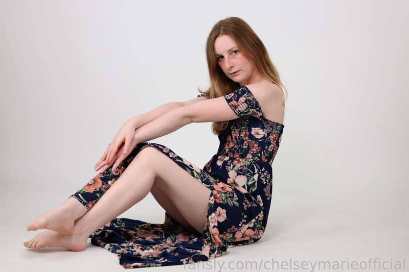 Chelseymarieofficial - Fansly - 06 May, 2025 54