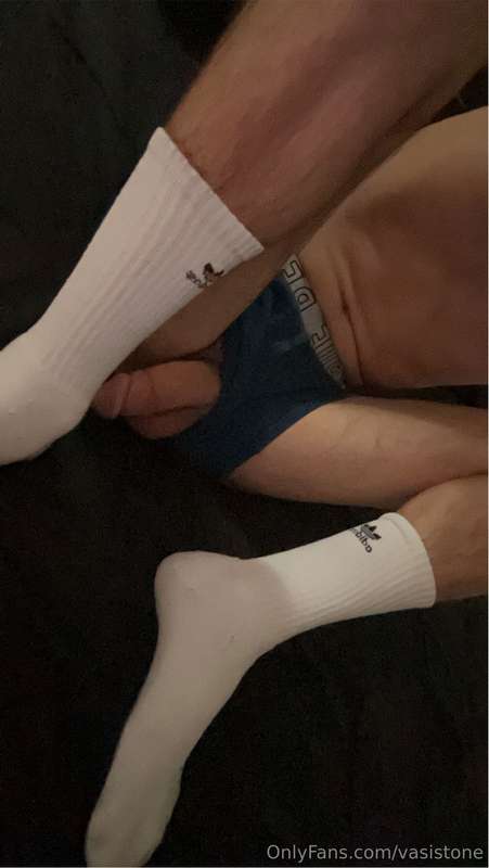 can i call myself footlong now 🤔 1