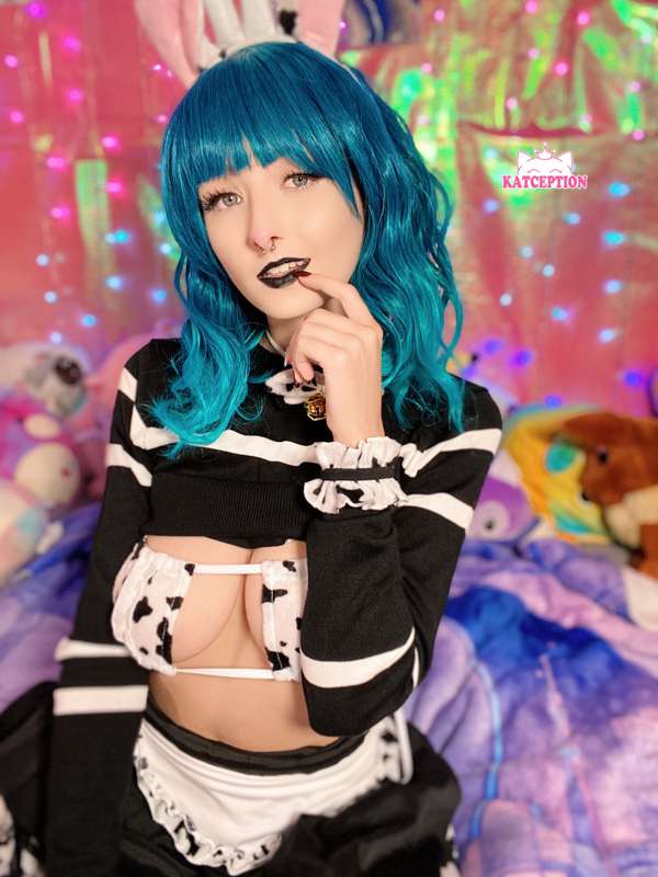 Sexy cow cosplay 💓 2