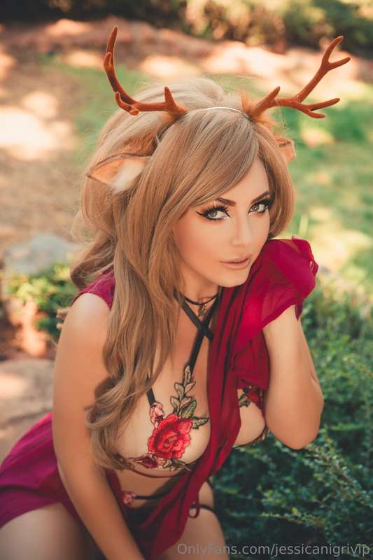 DOE A DEER A FEMALE DEER! 19