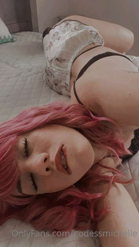 “¡Por tus besos vendería el porvenir!” 🤤👅🥵😋😜😝🤒💋 3