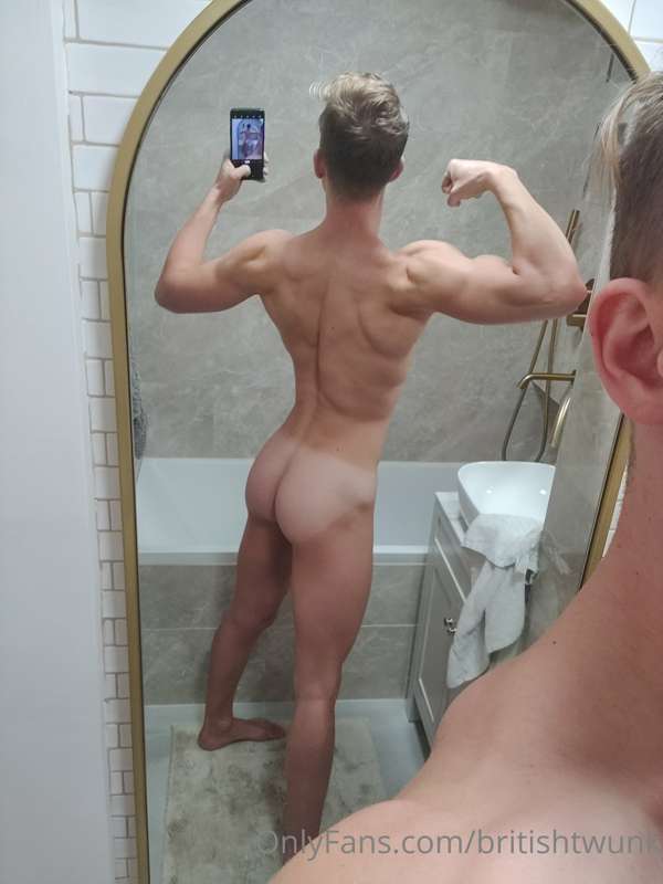 Had a few people asking to see me soft, here's a few butt pi.. 3