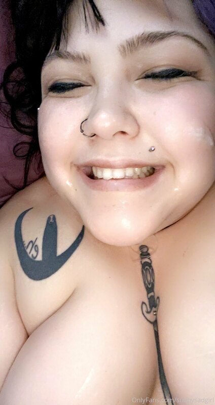 have you seen a happier cumslut than me? ??