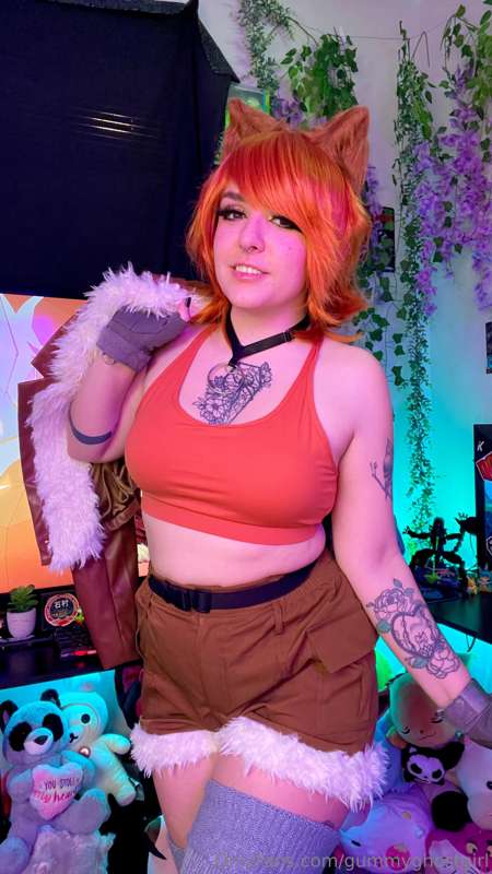 I’m just here for the nuts 🥜 Squirrel Girl cosplay!! 🐿️🩷 33