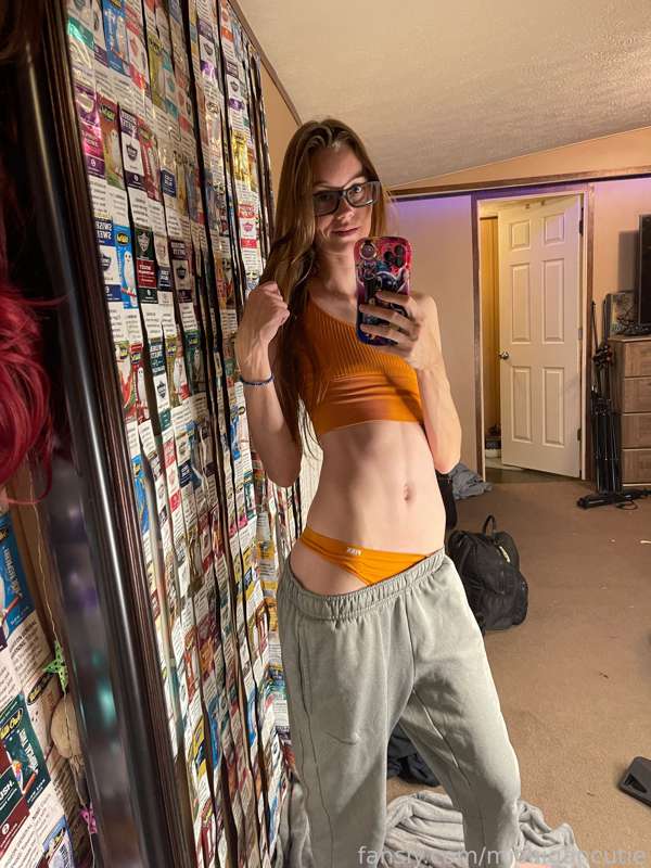 Michigancutie - Fansly - 10 Oct, 2021 2