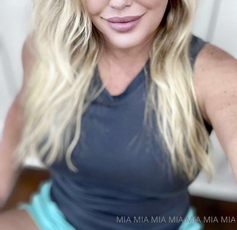 Sometimes I do wear clothes ❤️