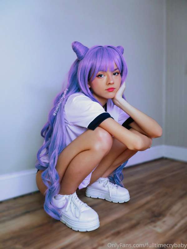 good morning! today i offer you: keqing cosplay. the outfit ..
