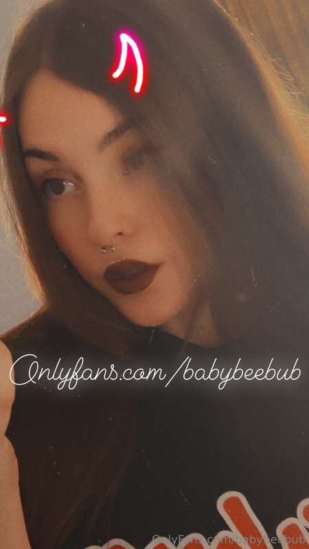 🧛🏻‍♀️ 2