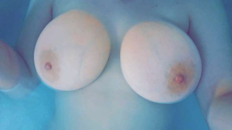 Bath time :)  4