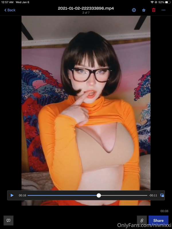 jinkies!!!!!! i think there’s a very naughty ghost in my roo.. 1