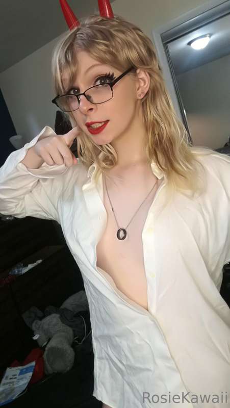 power <3 x 6/9 x 40 pics each post x 4
