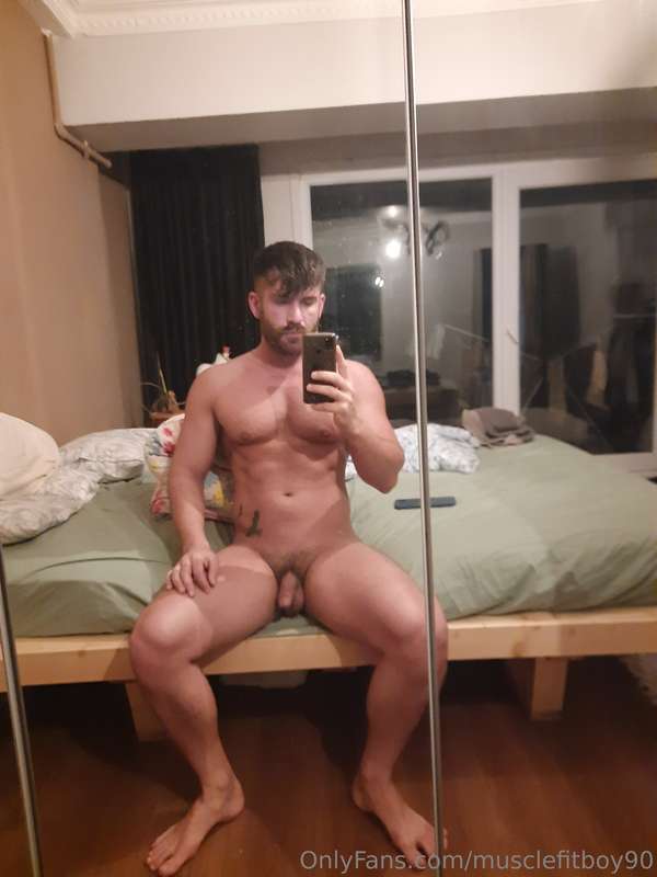Musclefitboy90 - Onlyfans - 01 Oct, 2024