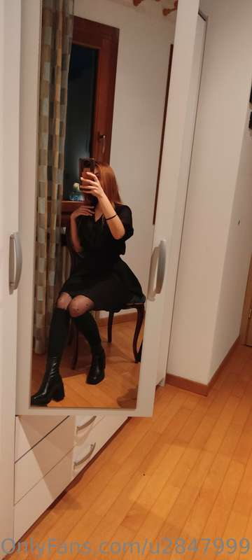 One sexy look from you😱 and I realize that my clothes just l..