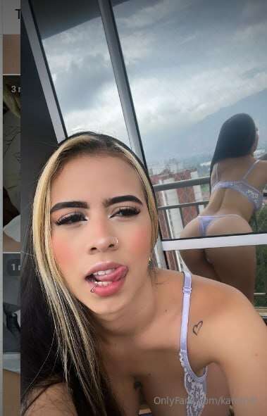 ✨🍑  @CINTHYARODRIGUEZ  🍑✨ I'm horny and ready for you to cum..