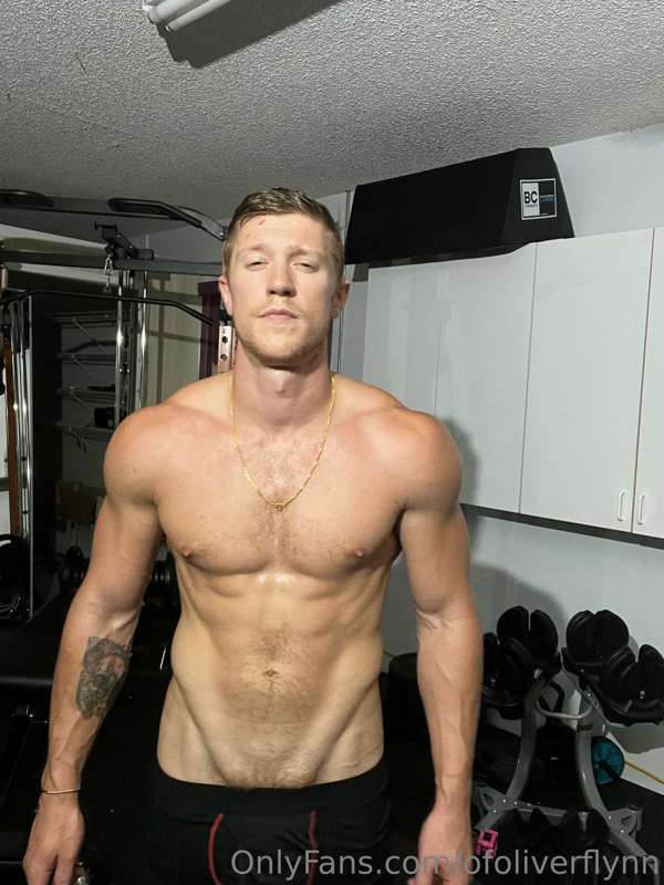 swipe for more 🥵