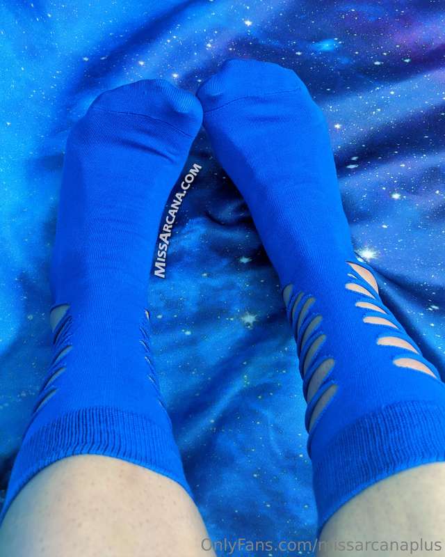 The most lovely, sweat-inducing boots I own 7