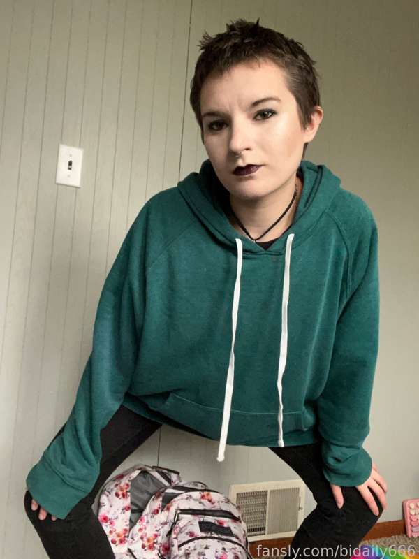 Bidaily666 - Fansly - 04 Dec, 2023