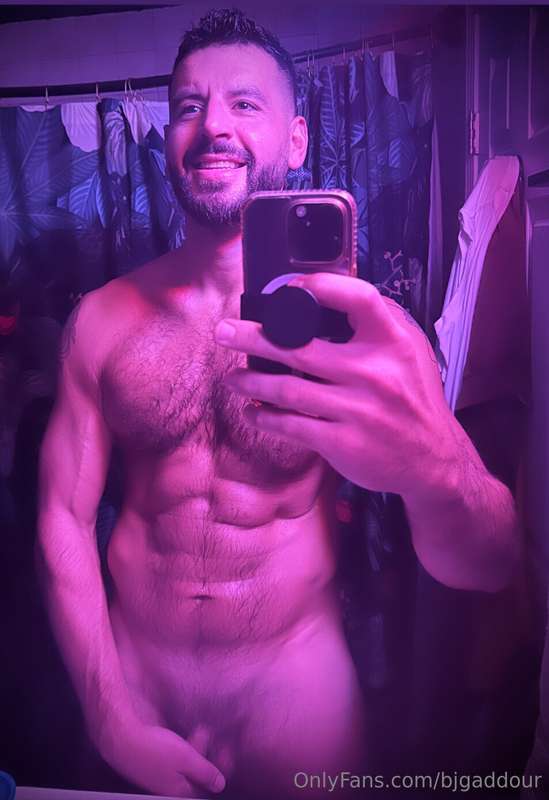 TGIF! Here's a few TASTIES to kick-off the weekend. DM me if.. 2