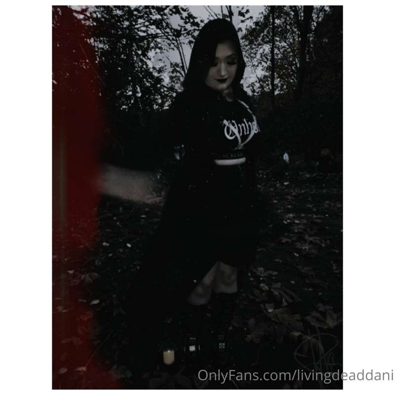 Halloween 21 shoot 🎃🖤🕸⚰ 12