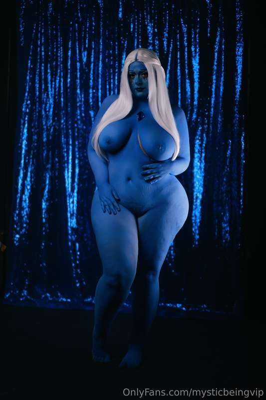 Day 6/31 days of Halloween | Blue Diamond from Steven Univer.. 4