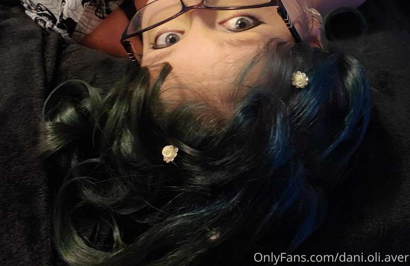 Dani.Oli.Aver - Onlyfans - 30 Mar, 2021